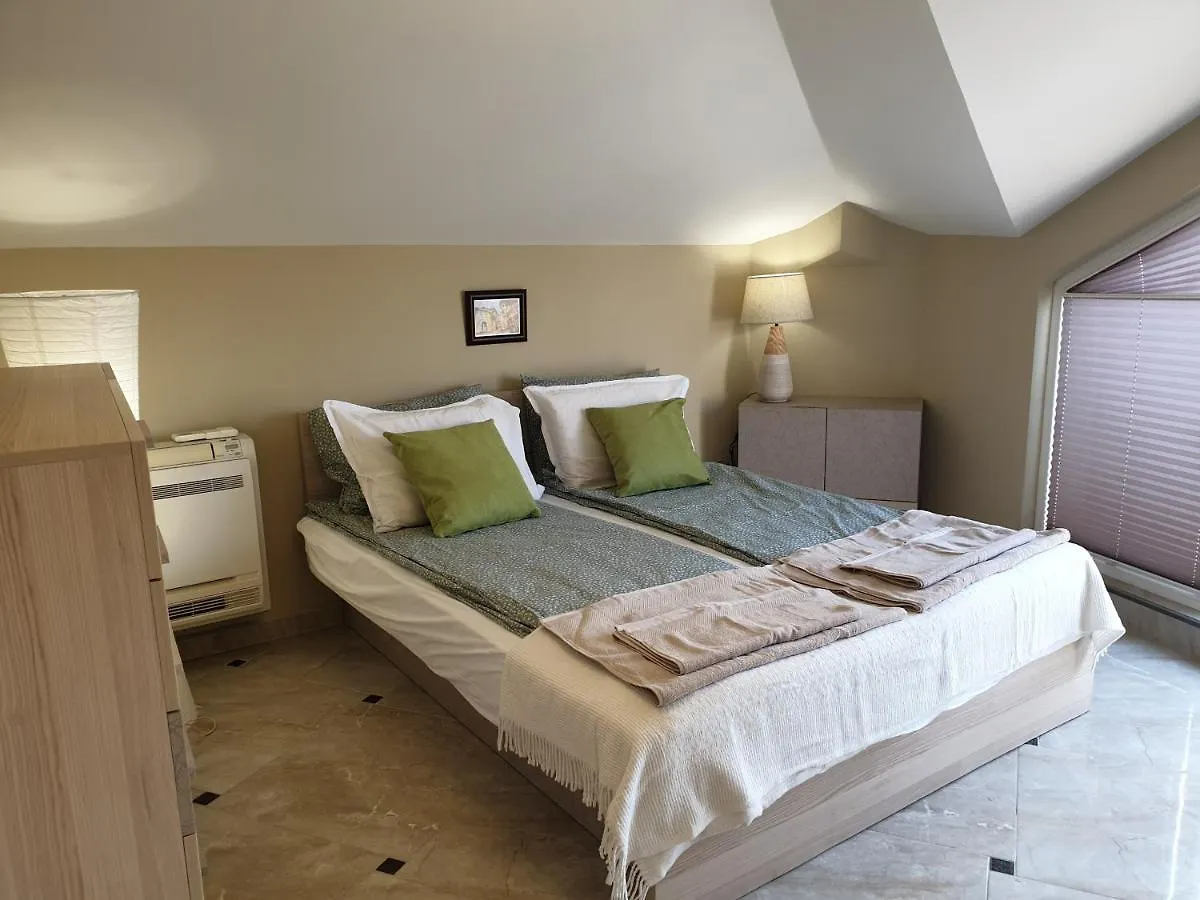 Point Zero Apartment Burgas